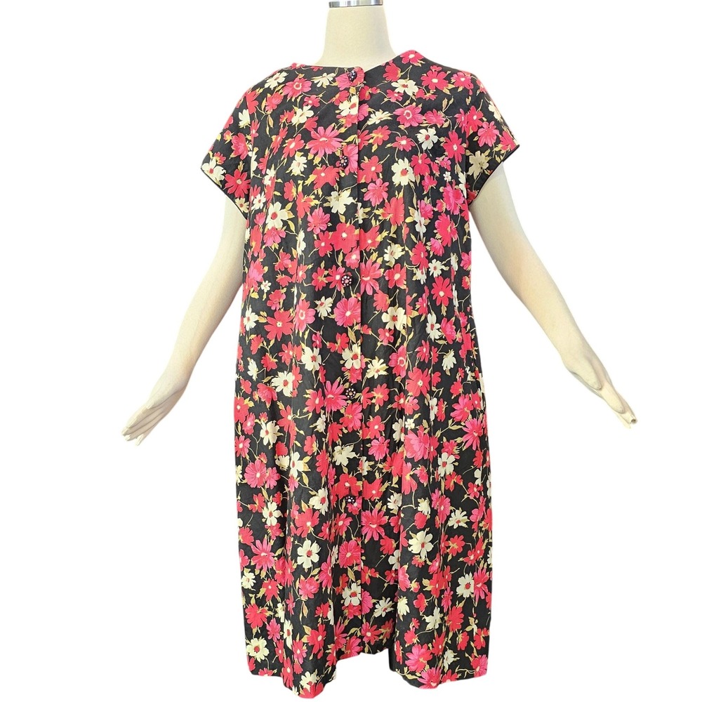 Vintage 1950s Saybury Floral House Dress Duster Pink Red Daisy Button Front Gown